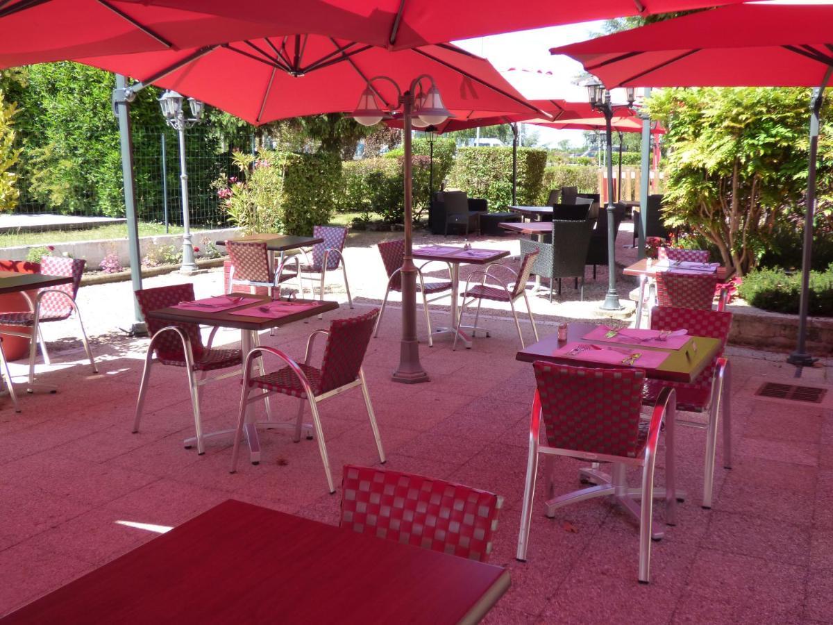 Le Chalet De La Foret Hotel 3 Etoiles Et Restaurant Vierzon Kültér fotó