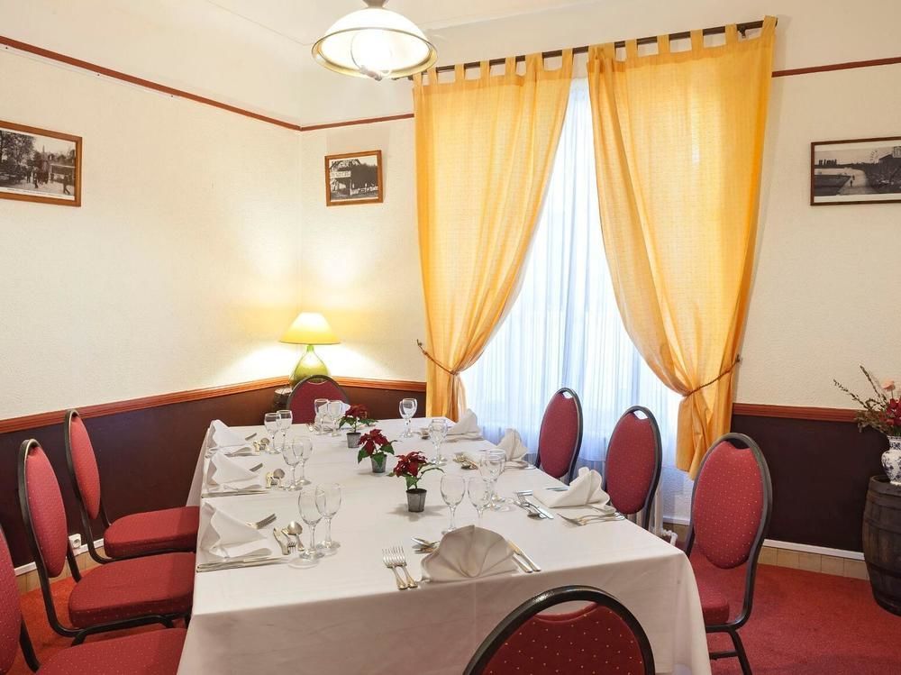 Le Chalet De La Foret Hotel 3 Etoiles Et Restaurant Vierzon Kültér fotó
