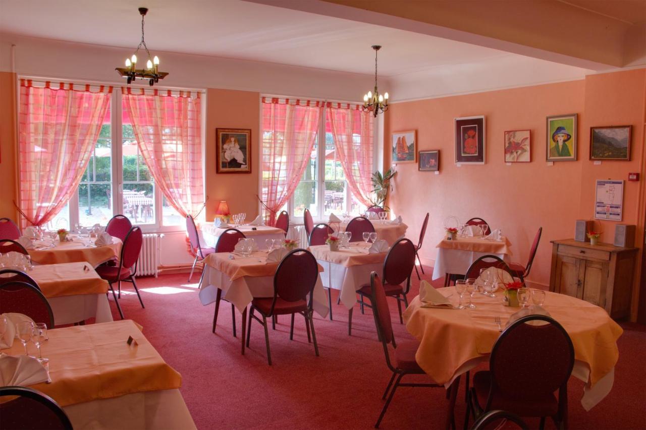 Le Chalet De La Foret Hotel 3 Etoiles Et Restaurant Vierzon Kültér fotó