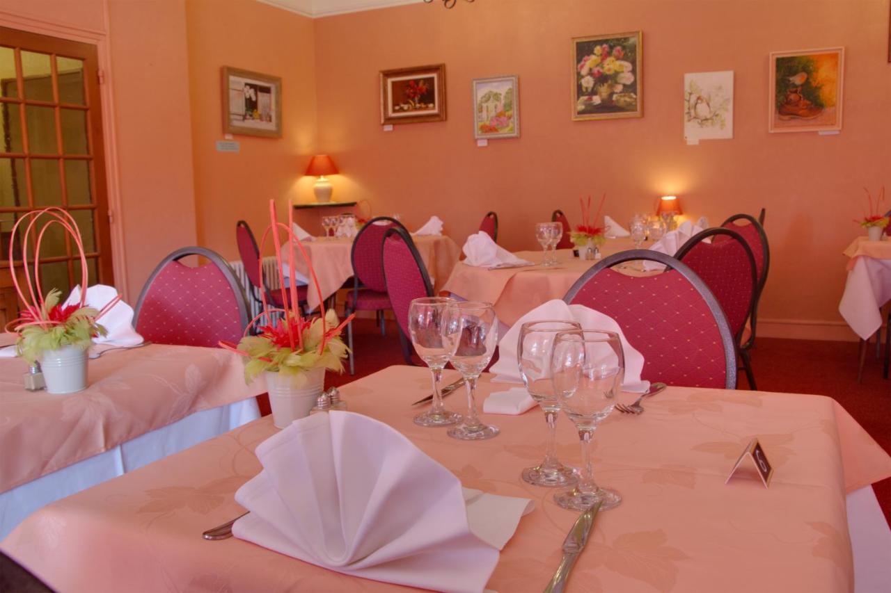 Le Chalet De La Foret Hotel 3 Etoiles Et Restaurant Vierzon Kültér fotó